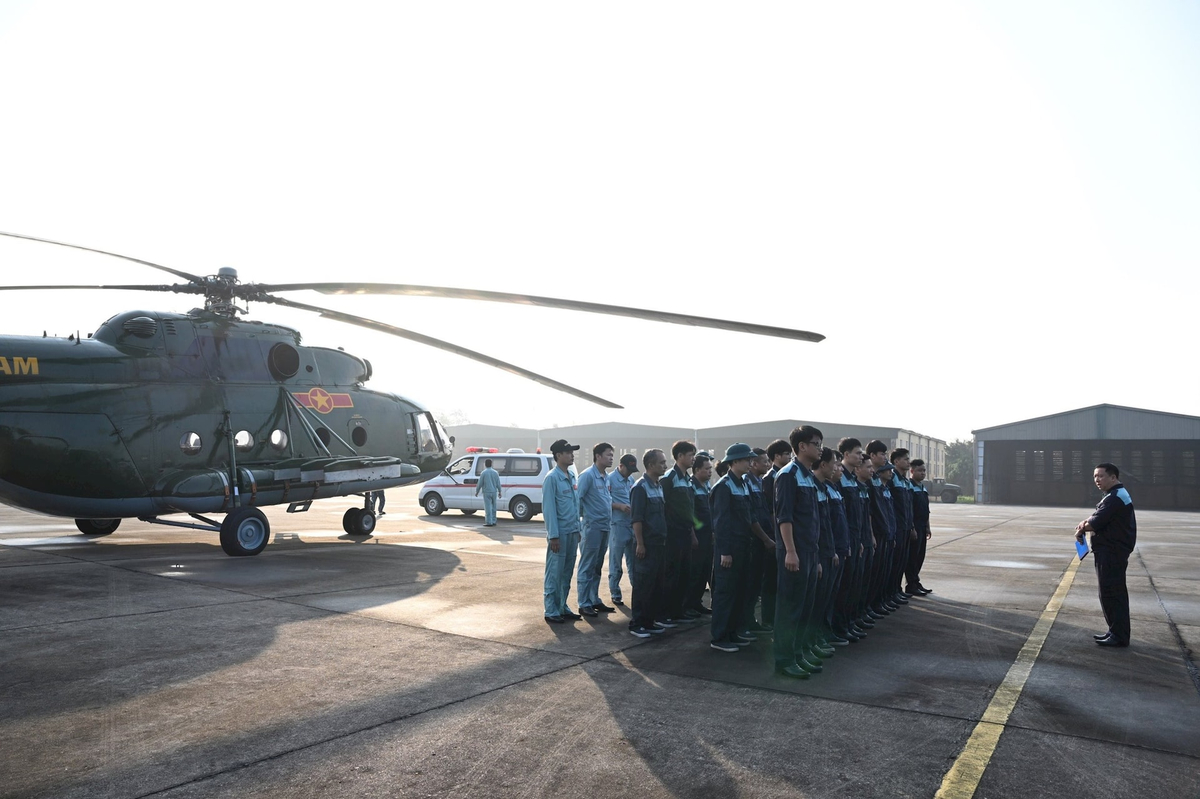 Năm 2010, trong sự kiện 1000 năm Thăng Long, sân bay Hoà Lạc được dùng để diễn tập diễu binh